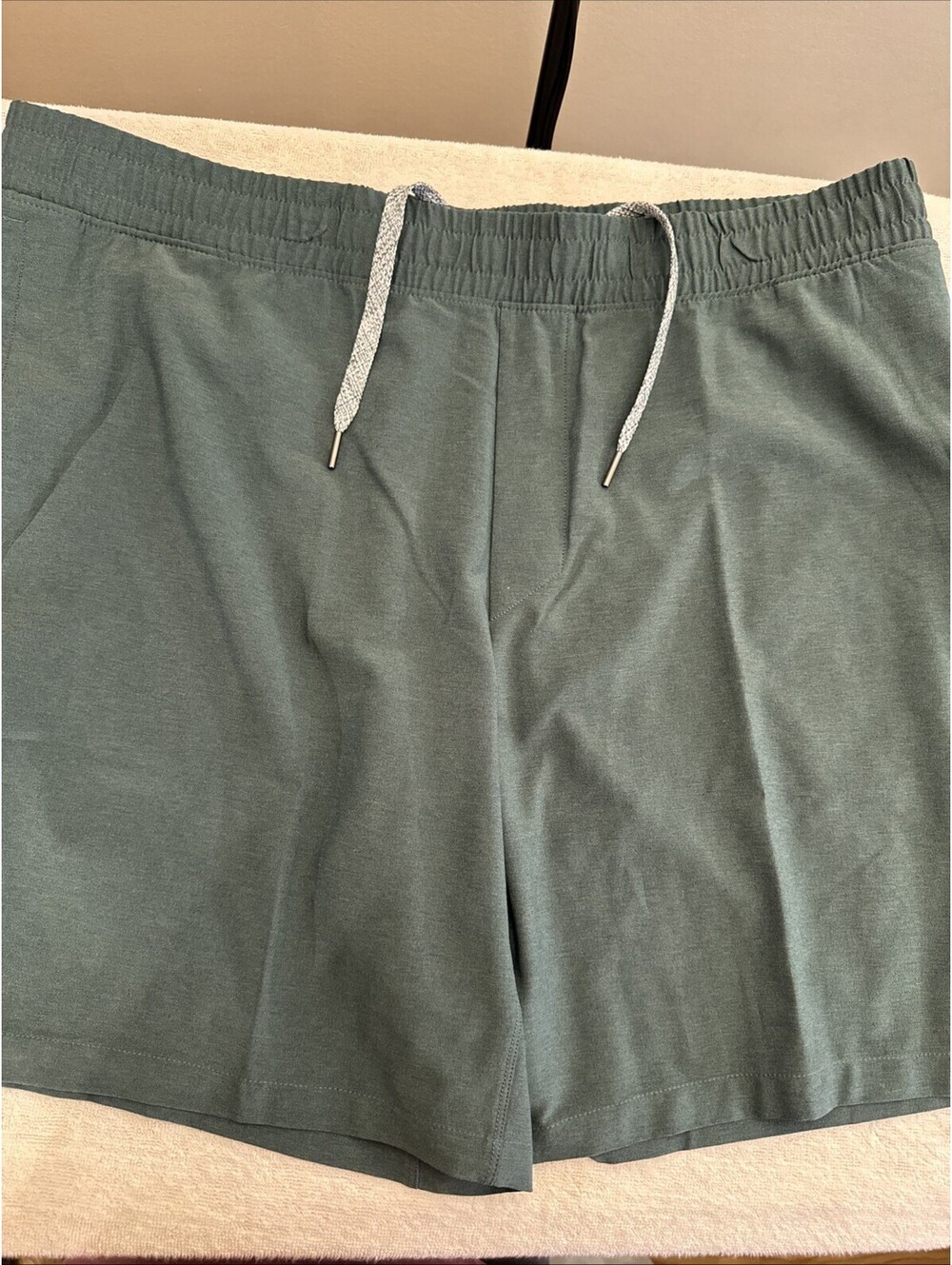 All in Motion Mens Everyday Woven Shorts Dark Teal XL 8 Inch Inseam